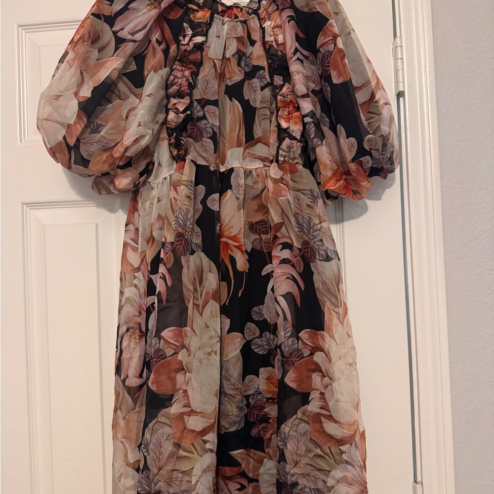 Entro Floral Puff Sleeve Mini Dress - Black and Pink